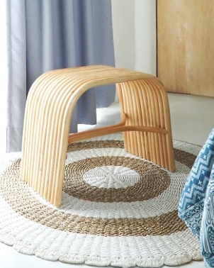 Willow - Curved Stool
